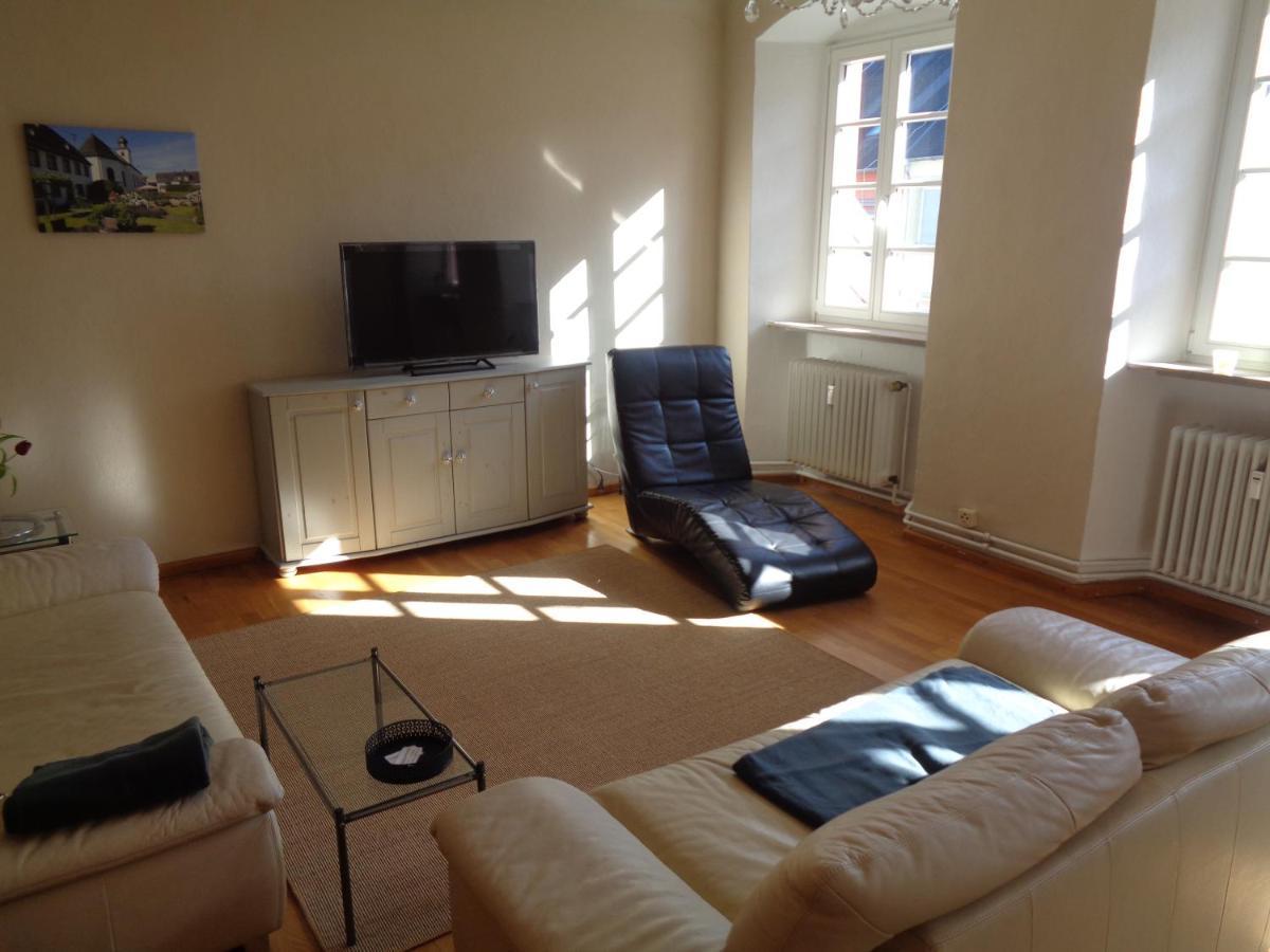 Ferienwohnung Altes Pfarrhaus Mit Flair Und Moselblick Brauneberg Eksteriør bilde